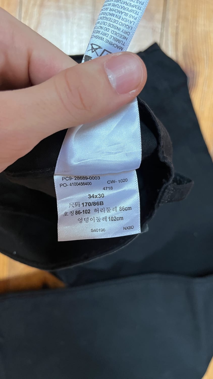 đź›’Jeans Levi's W34 L30đź›’