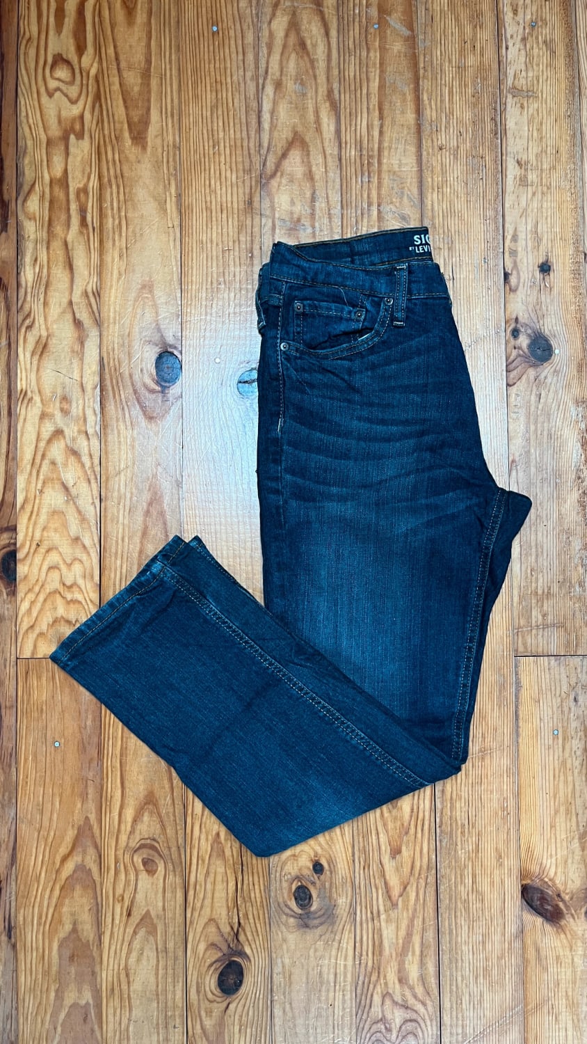 đź›’Jeans Levi's W30 L30đź›’