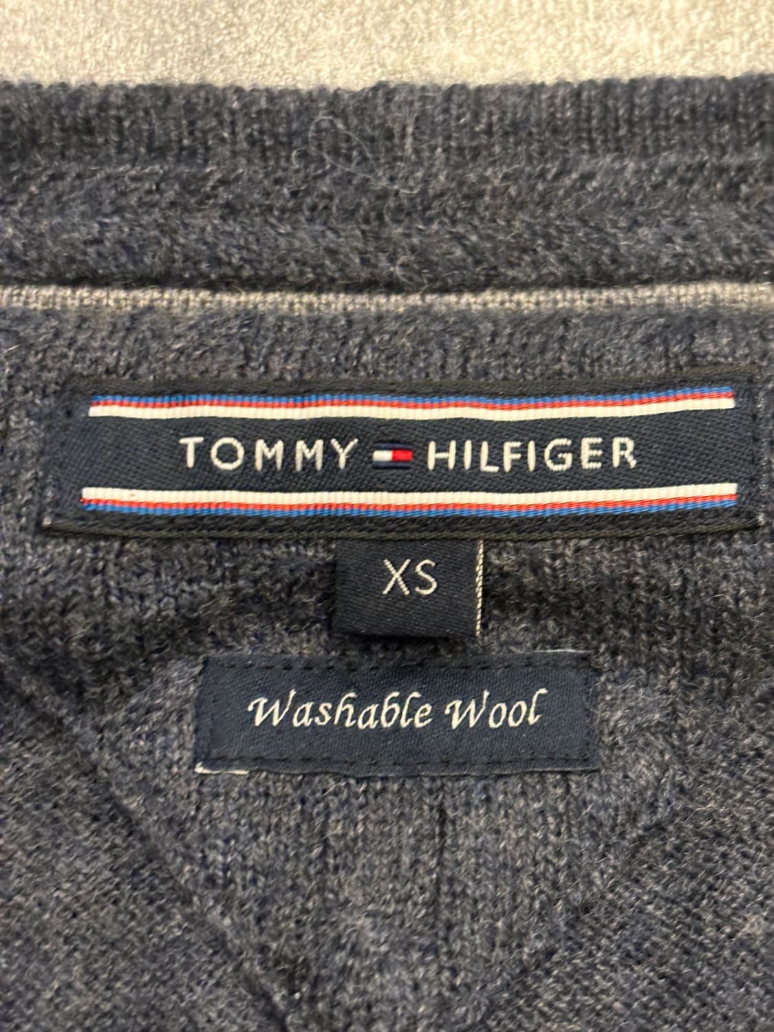 đź›’Pull Tommy Hilfiger XSđź›’