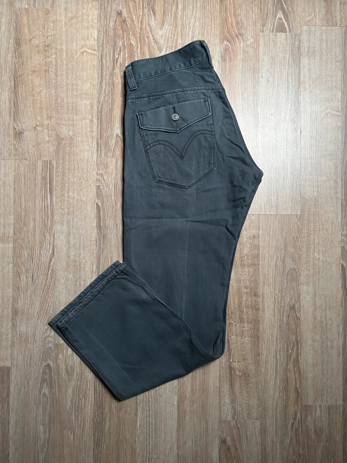 đź›’Jean Levi's 514 W32 L30đź›’