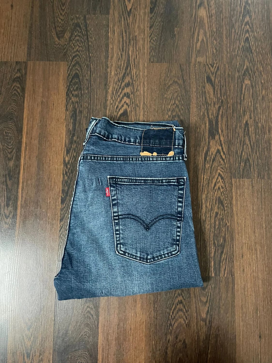 đź›’Jean Levi's W36 L32đź›’