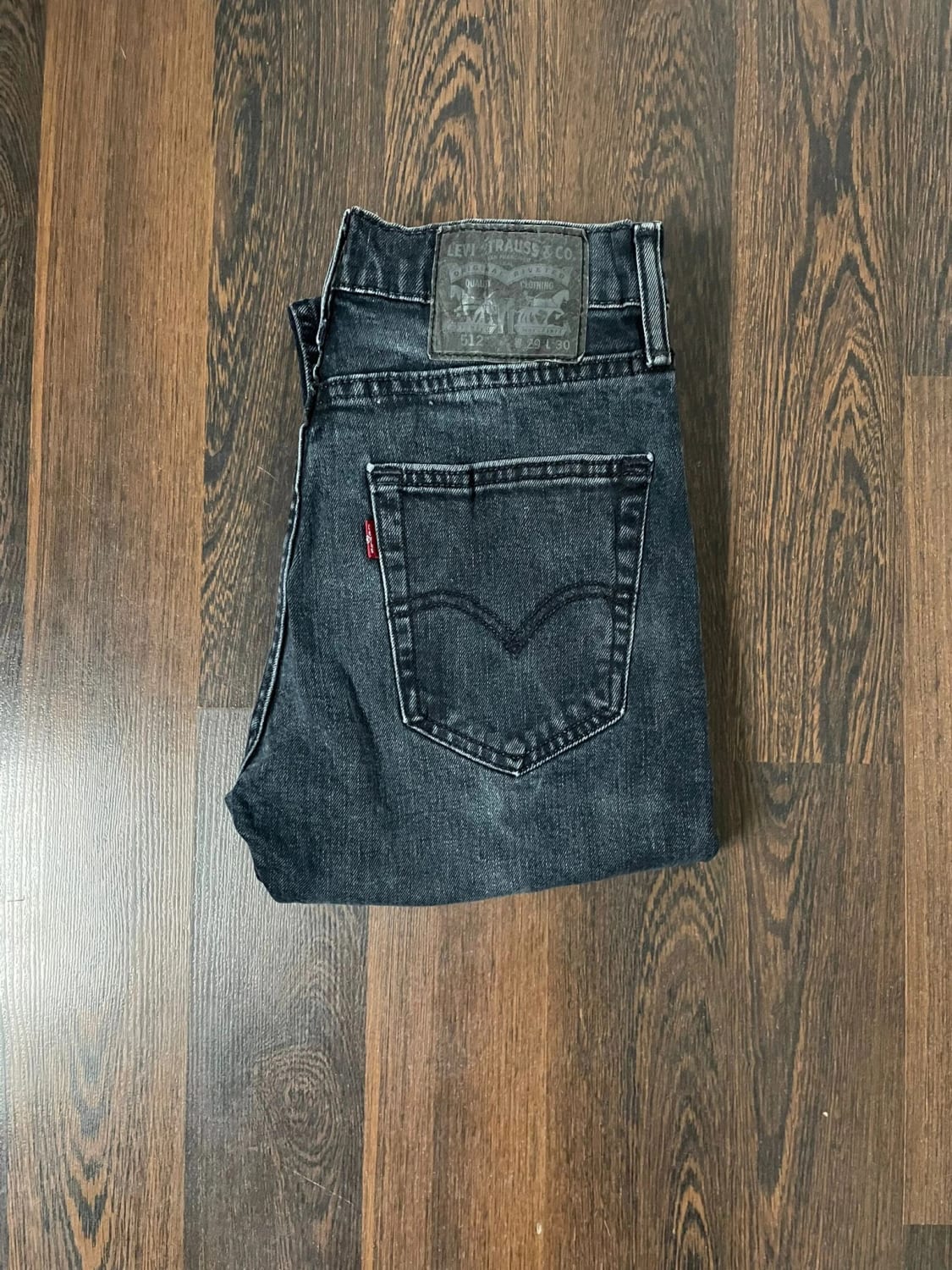 đź›’Jean Levi's 512 W29 L30đź›’