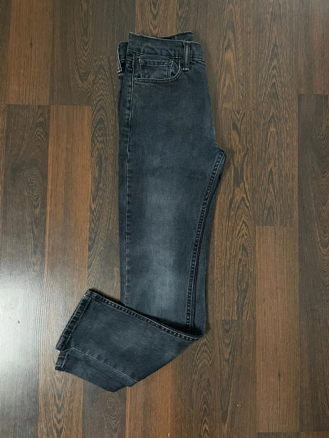 đź›’Jean Levi's 512 W29 L30đź›’