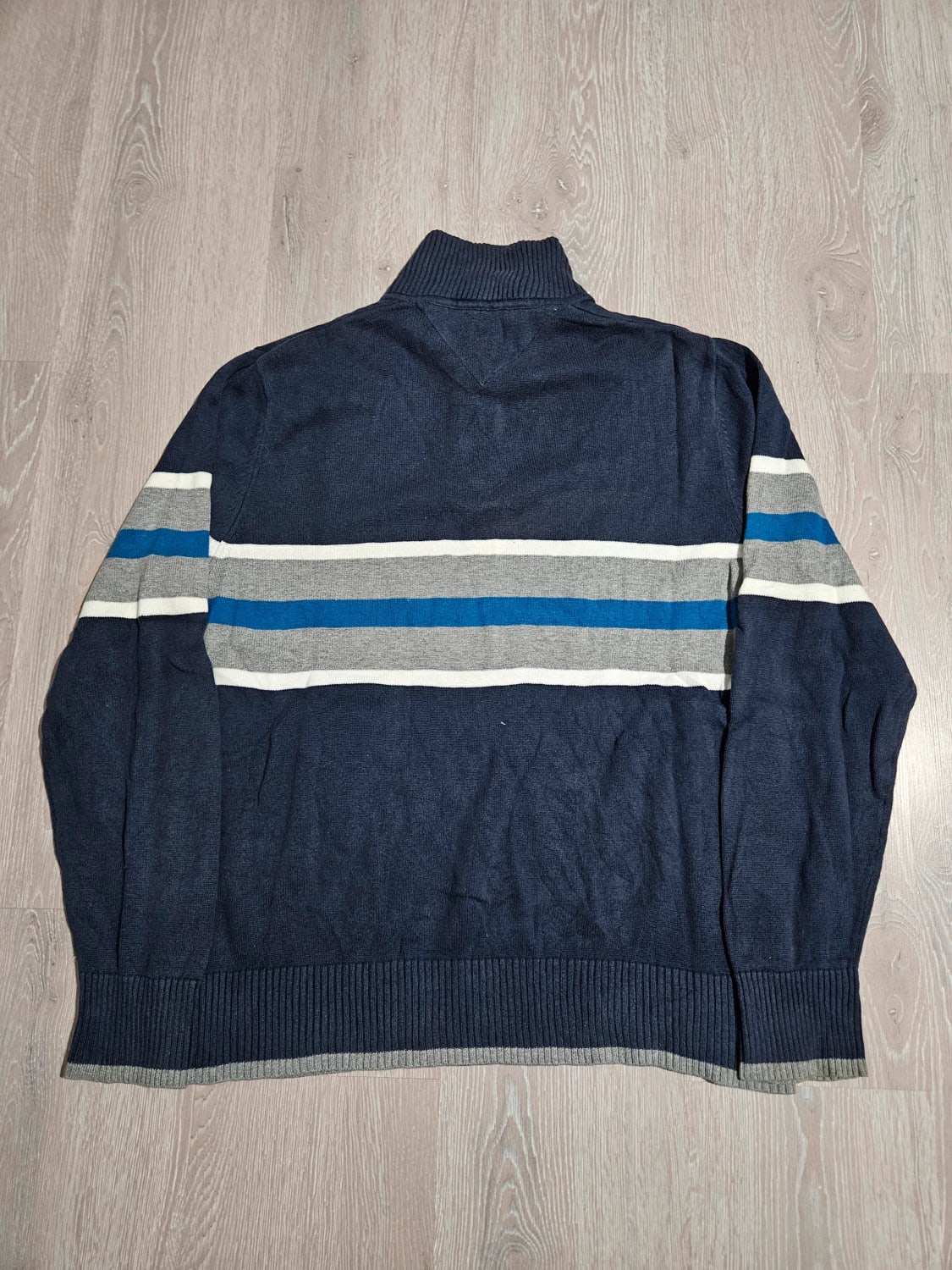 đź›’Pull Tommy Hilfiger S đź›’