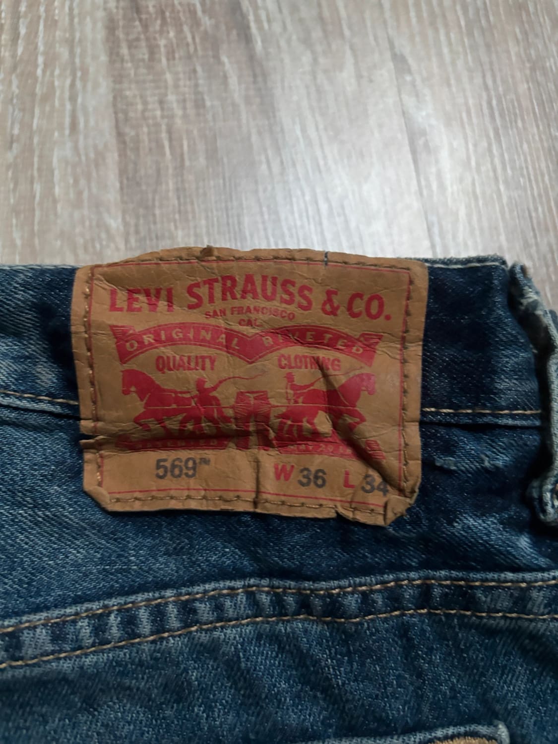 đź›’Jean Levi's 569 W36 L34 đź›’