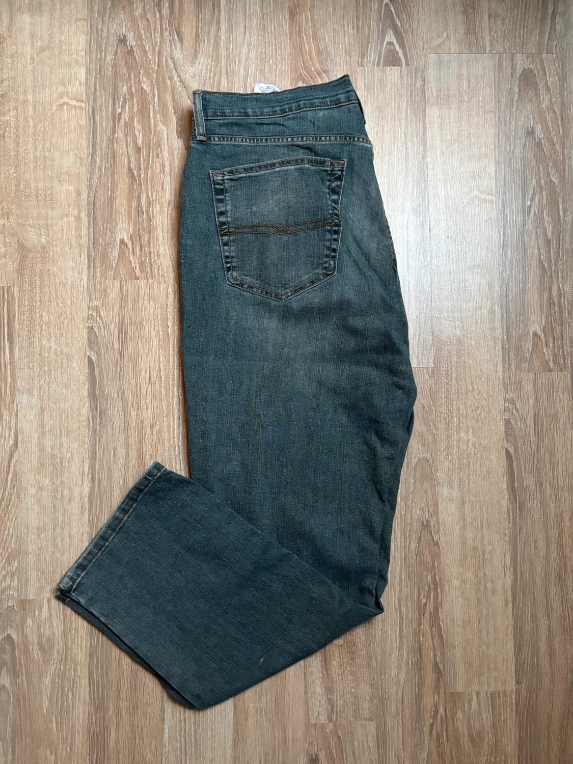 đź›’Jean Levi's Signature W36 L32 đź›’