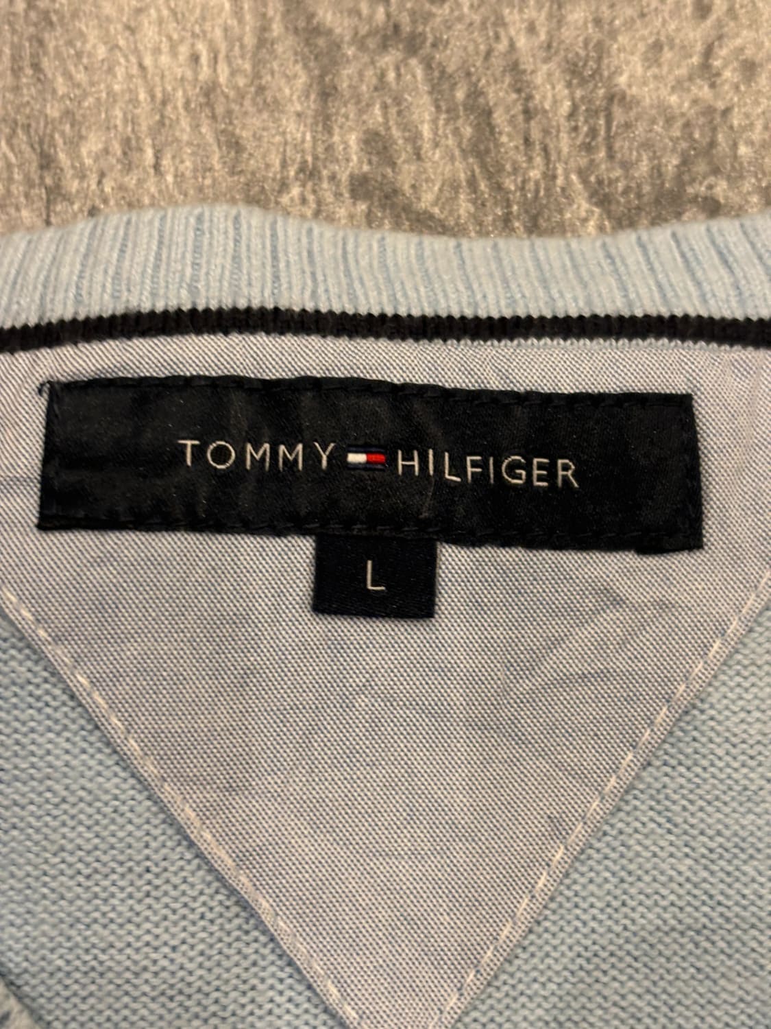 đź›’Pull Tommy Hilfiger L đź›’