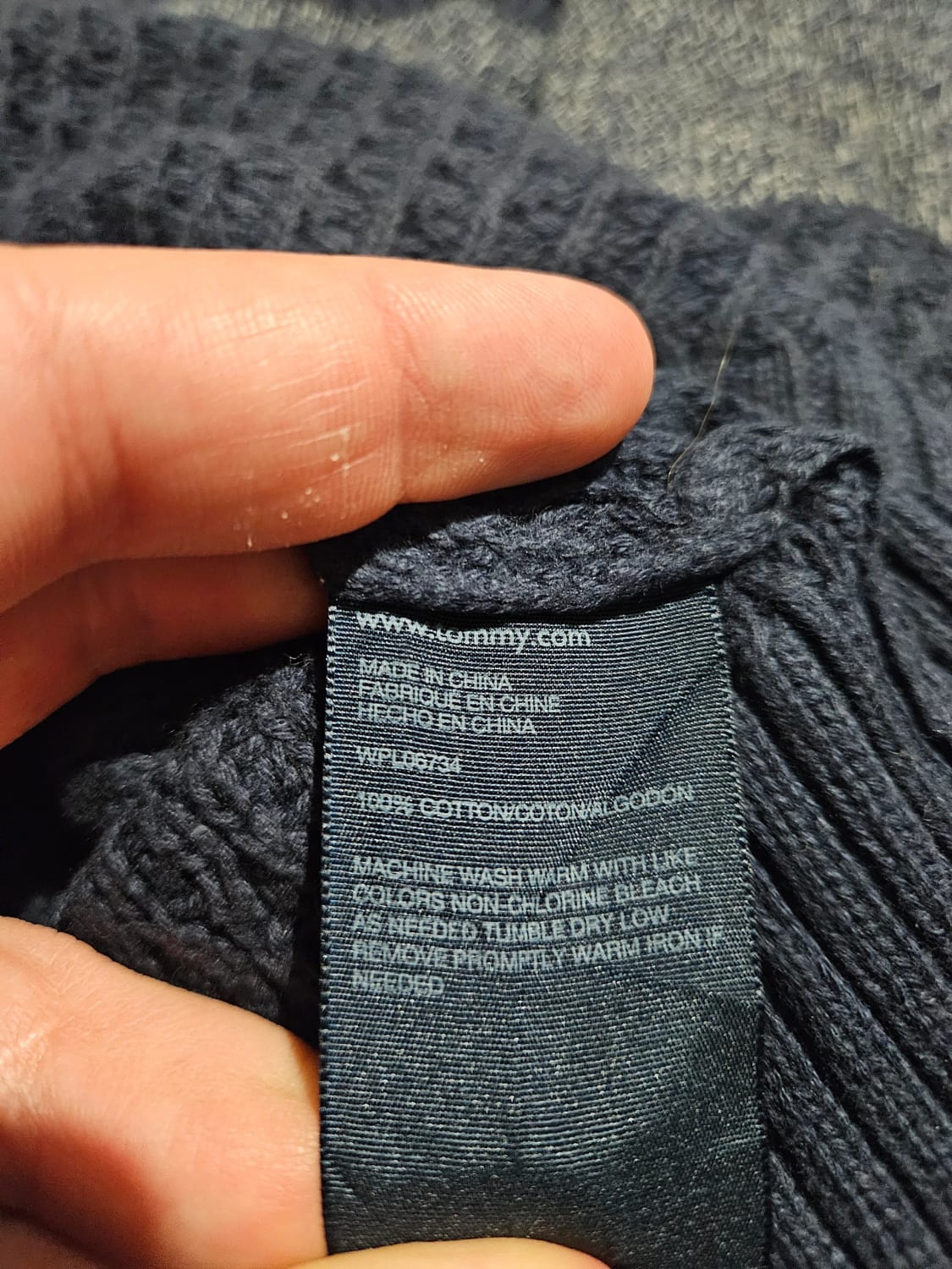 đź›’Pull Tommy Hilfiger L đź›’
