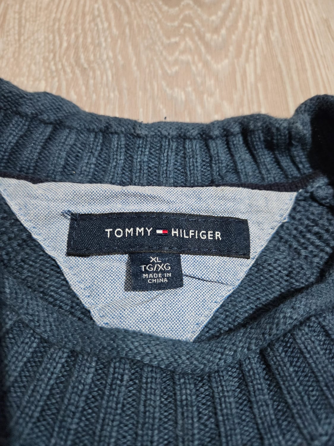 đź›’Pull Tommy Hilfiger XL đź›’