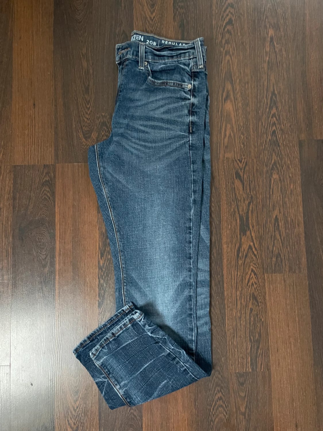 đź›’Jean Levi's W30 L32đź›’