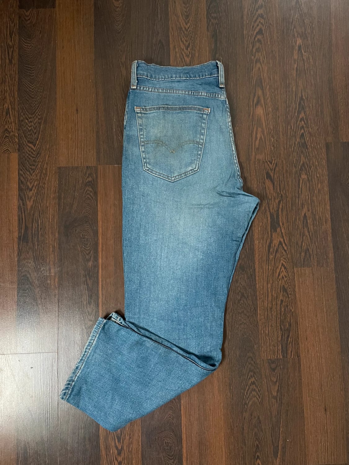 đź›’Jean Levi's 541 W36 L30đź›’
