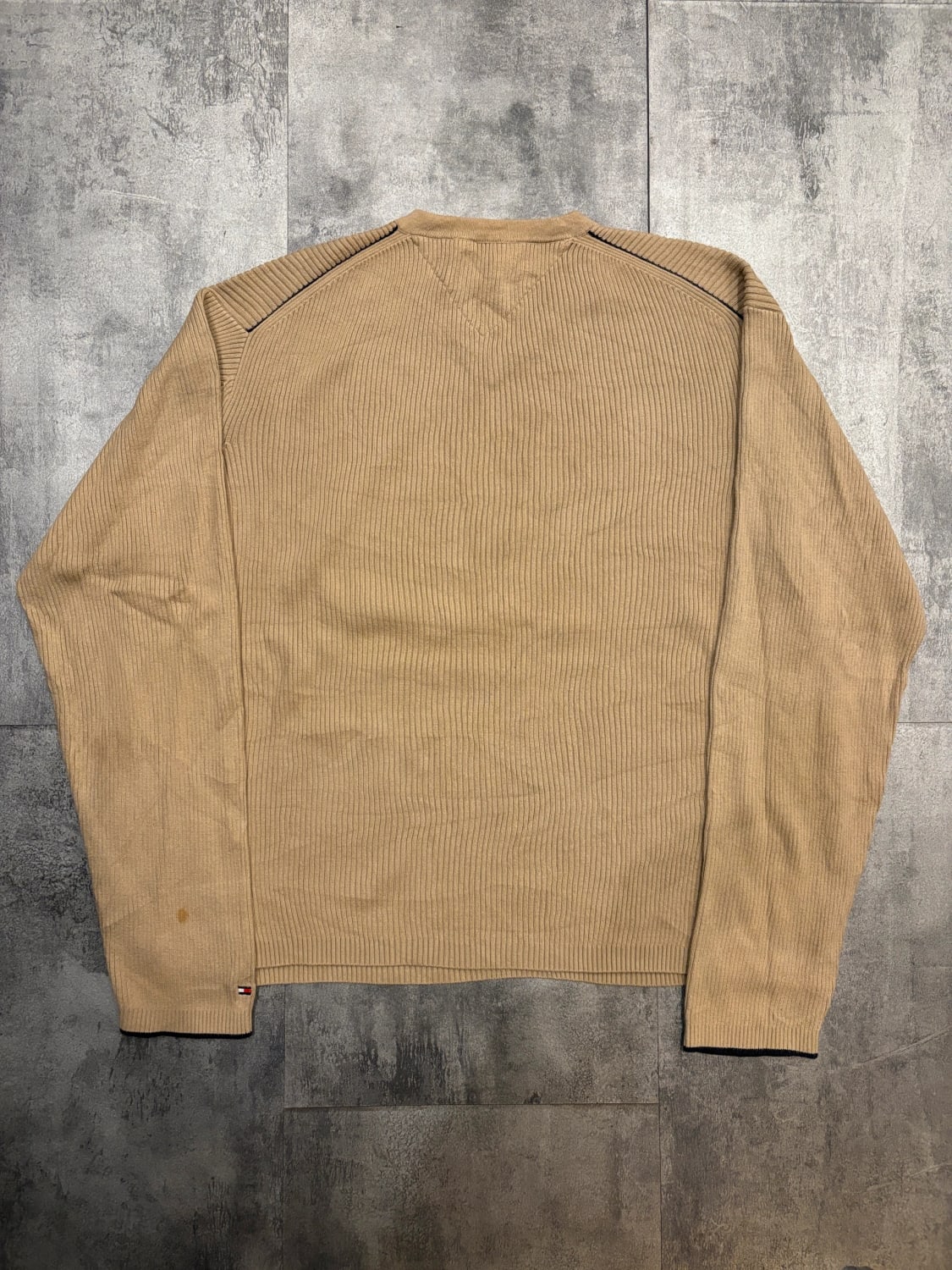 đź›’Pull Tommy Hilfiger L đź›’