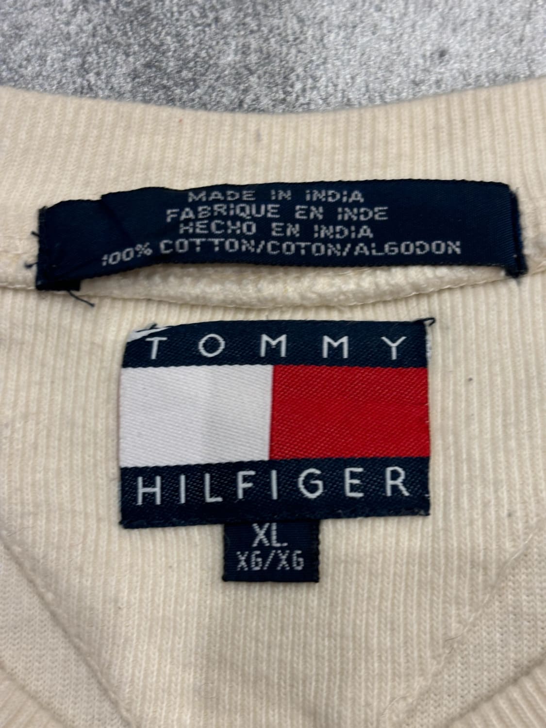 đź›’Pull Tommy Hilfiger XLđź›’