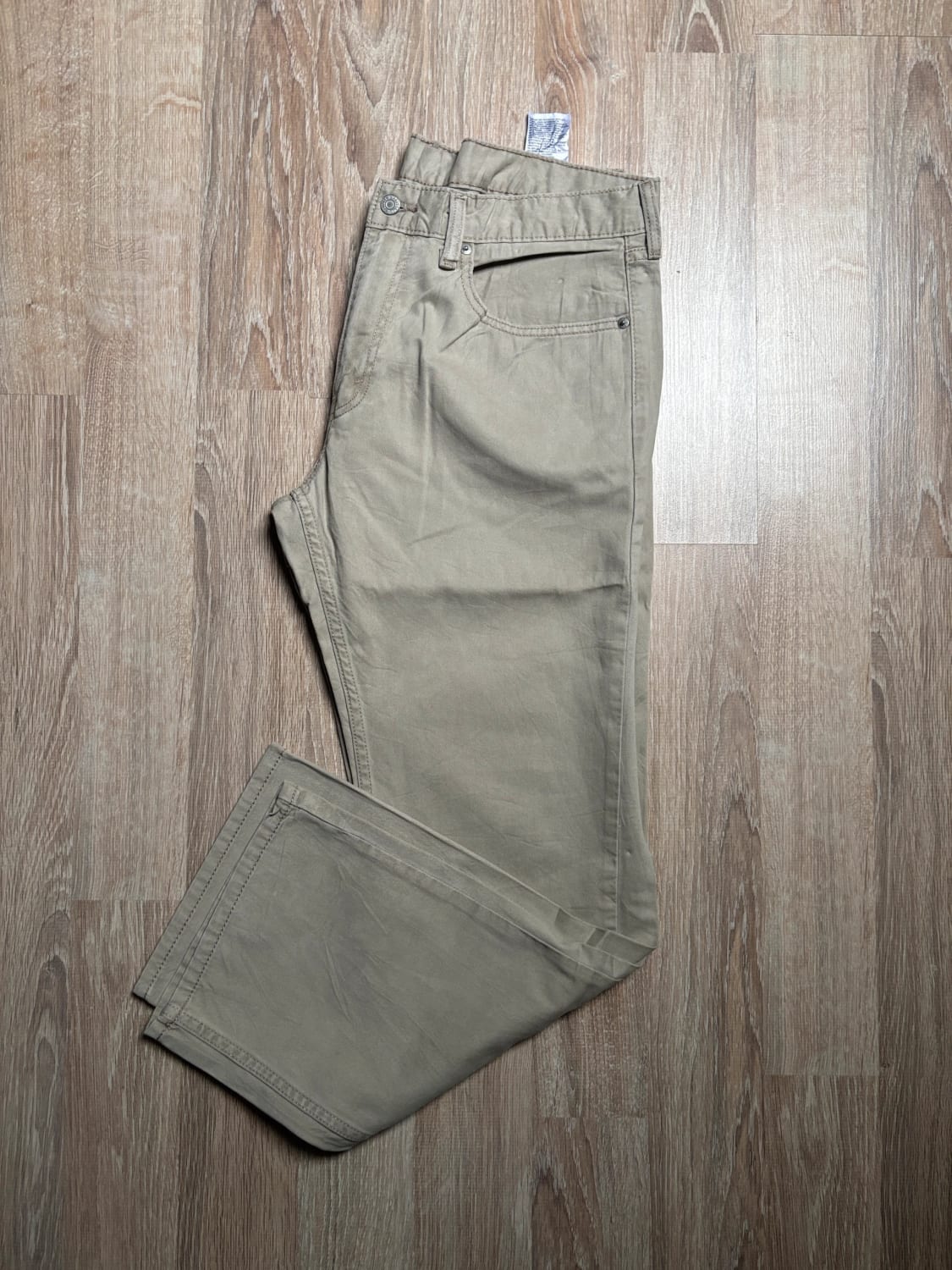 đź›’Jean Levi's 559 W34 L30đź›’