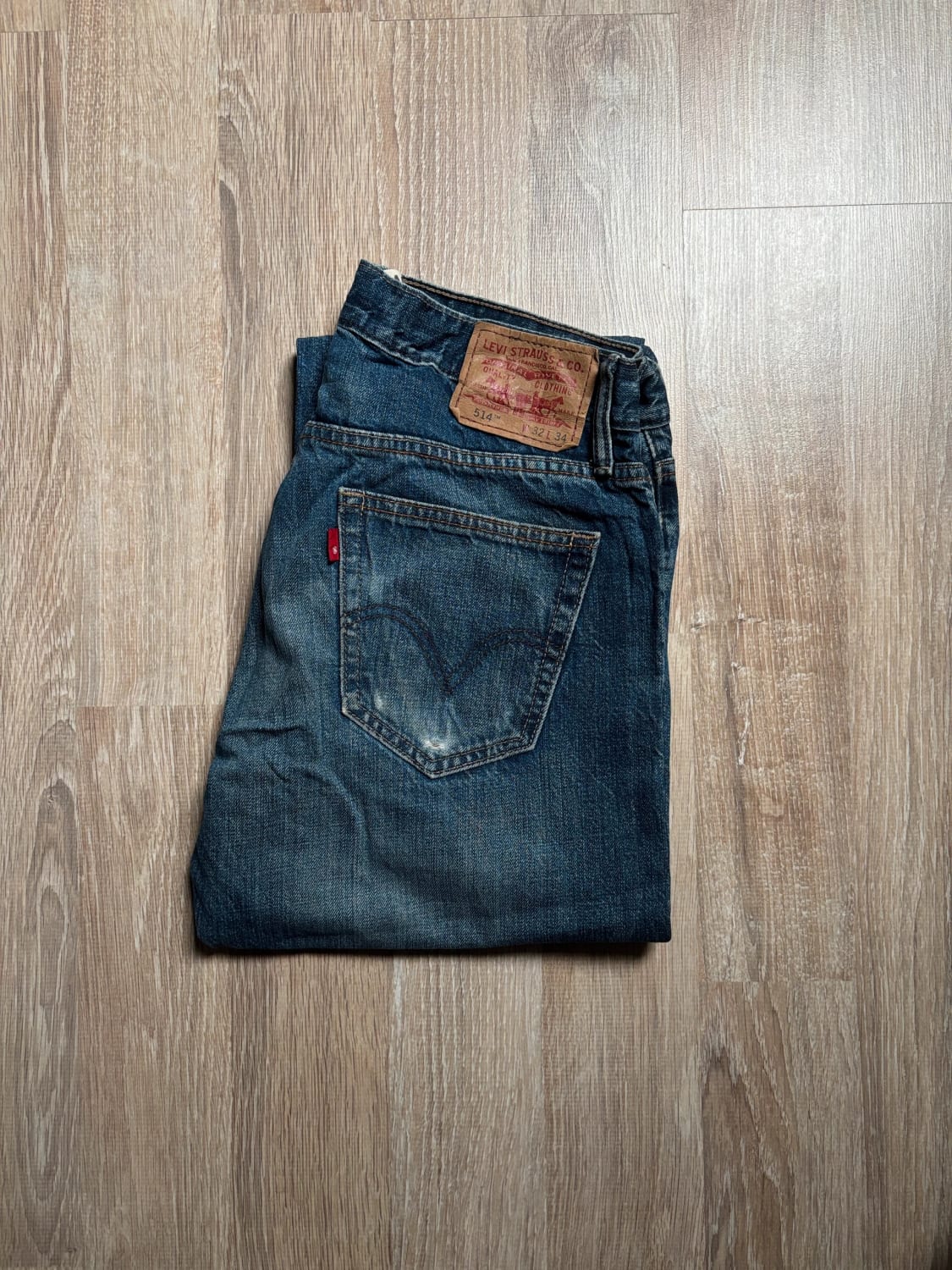 đź›’Jean Levi's 514 W32 L34đź›’