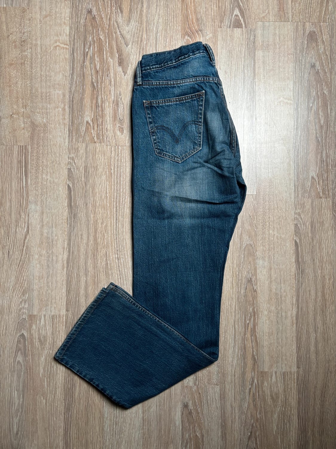 đź›’Jean Levi's 514 W32 L34đź›’