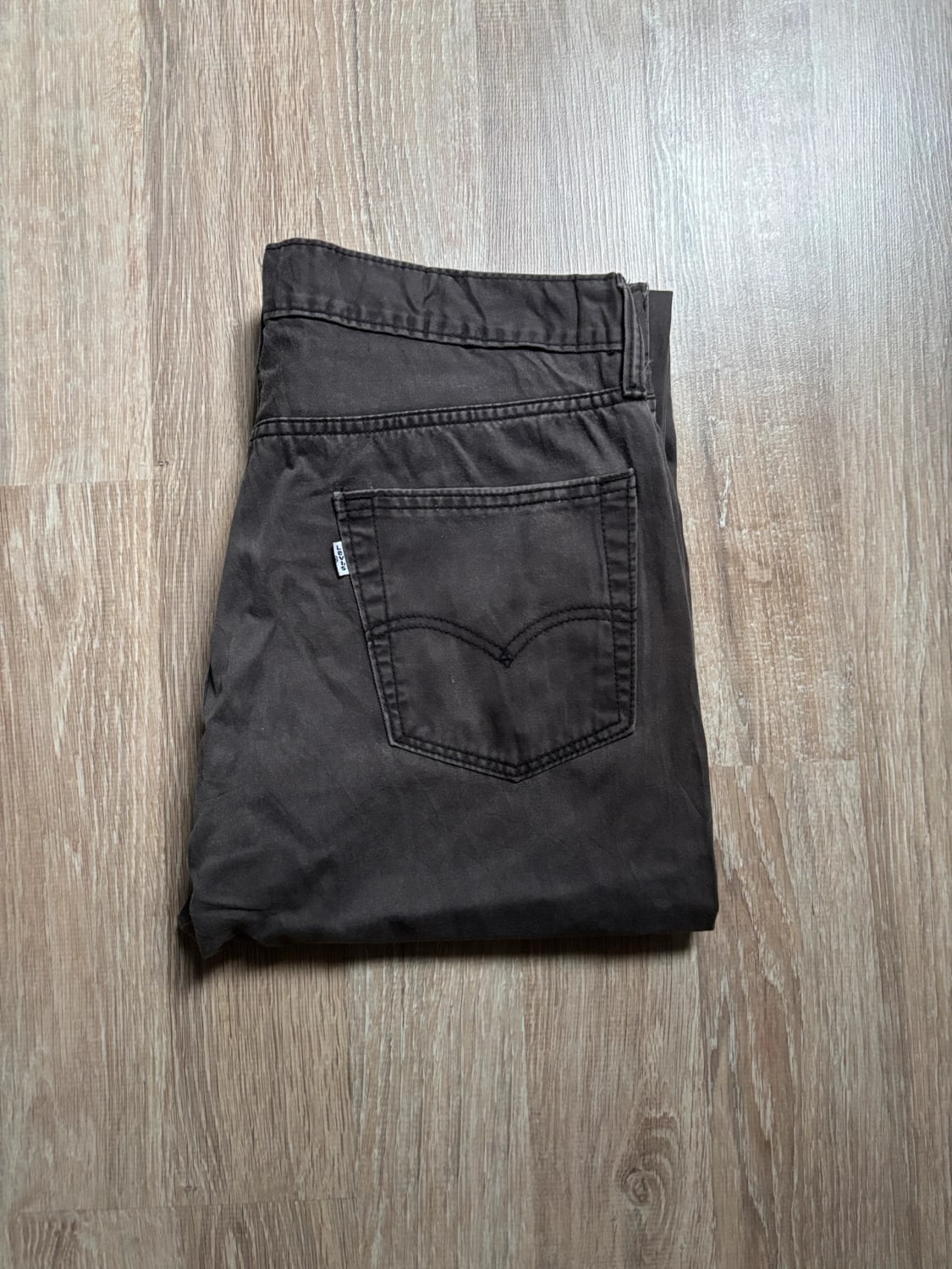 đź›’Jean Levi's W33 L32đź›’