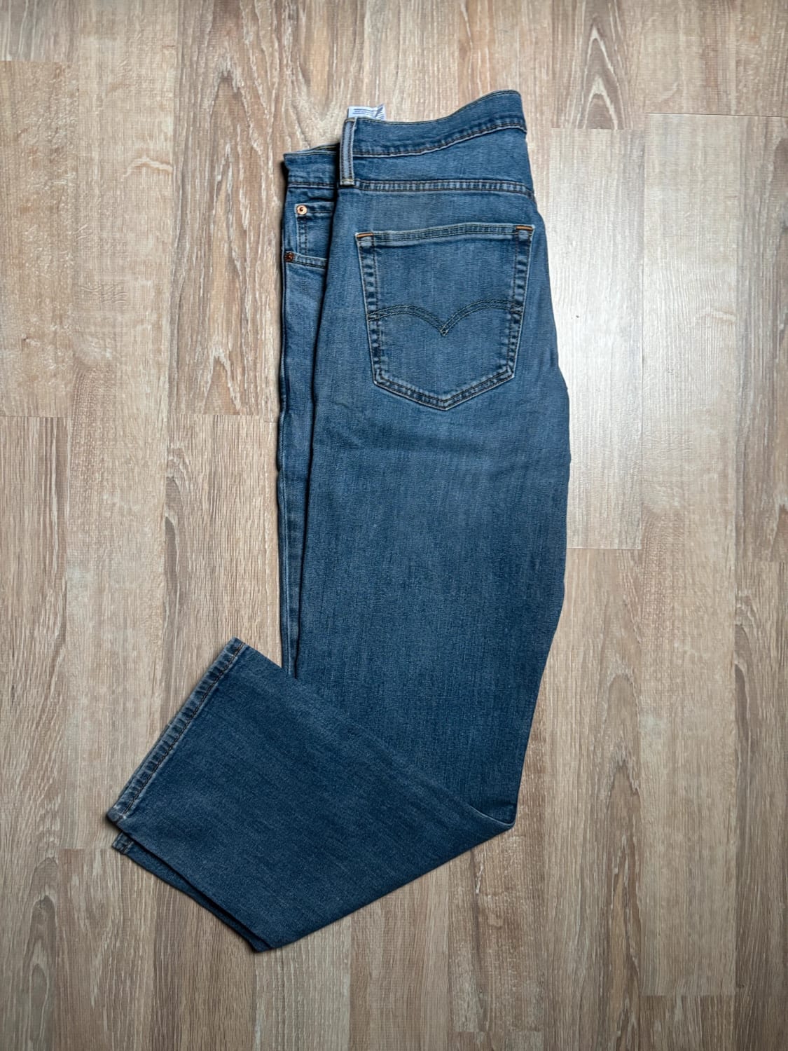 đź›’Jean Levi's 559 W36 L30đź›’