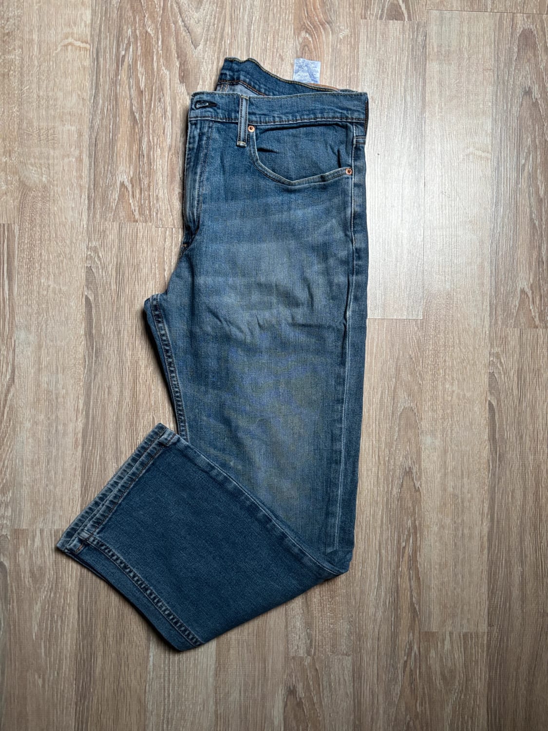 đź›’Jean Levi's 559 W36 L30đź›’