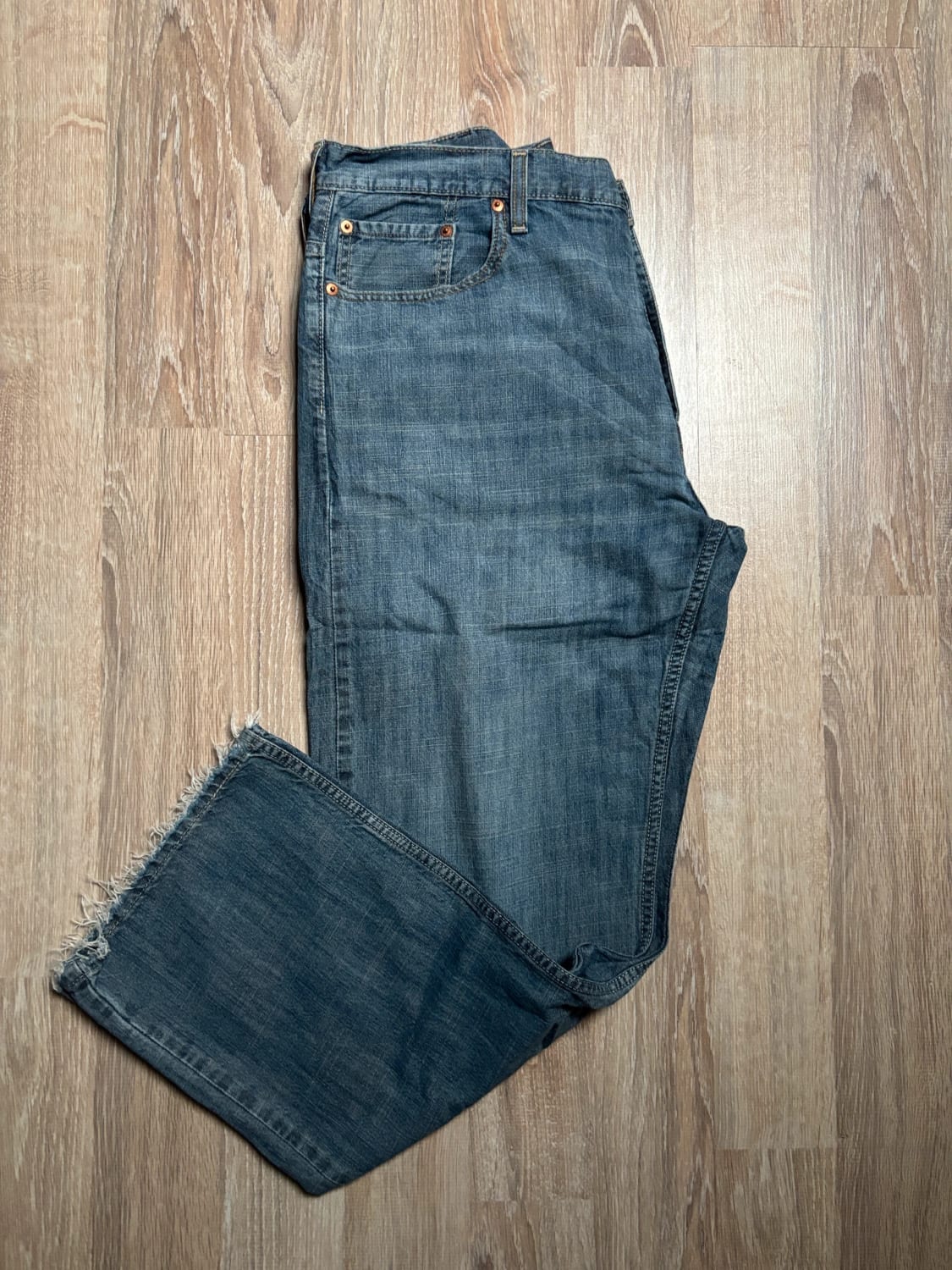 đź›’Jean Levi's 569 W38 L32đź›’