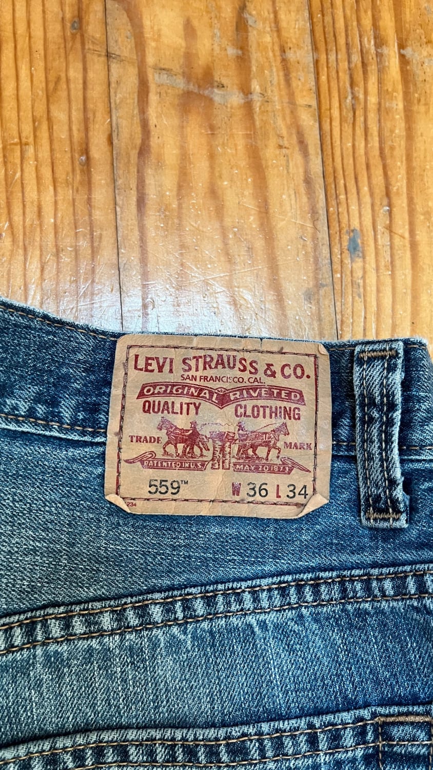 đź›’Jean Levi's 559 W36 L34đź›’