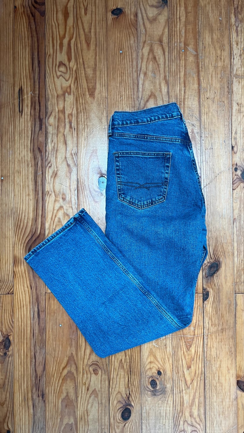 đź›’Jean Levi's W34 L32đź›’
