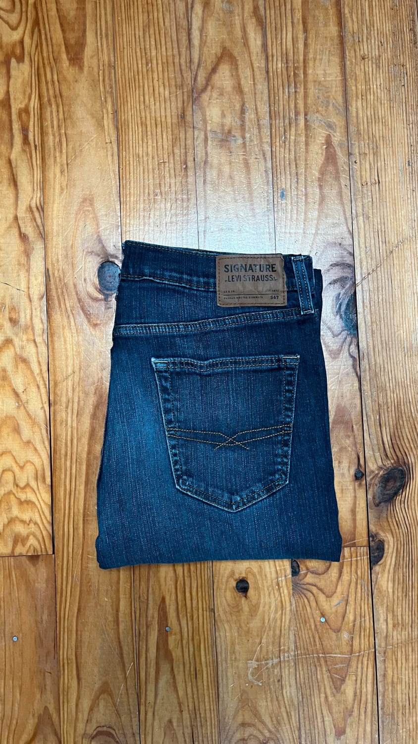 đź›’Jean Levi's W34 L32đź›’