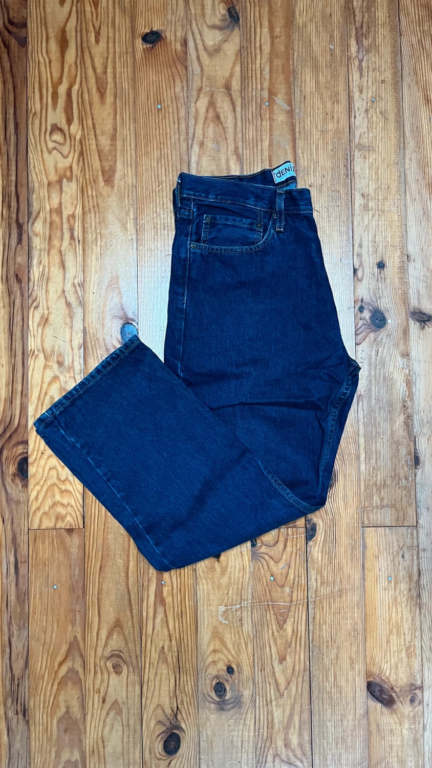 đź›’Jean Levi's W34 L29đź›’