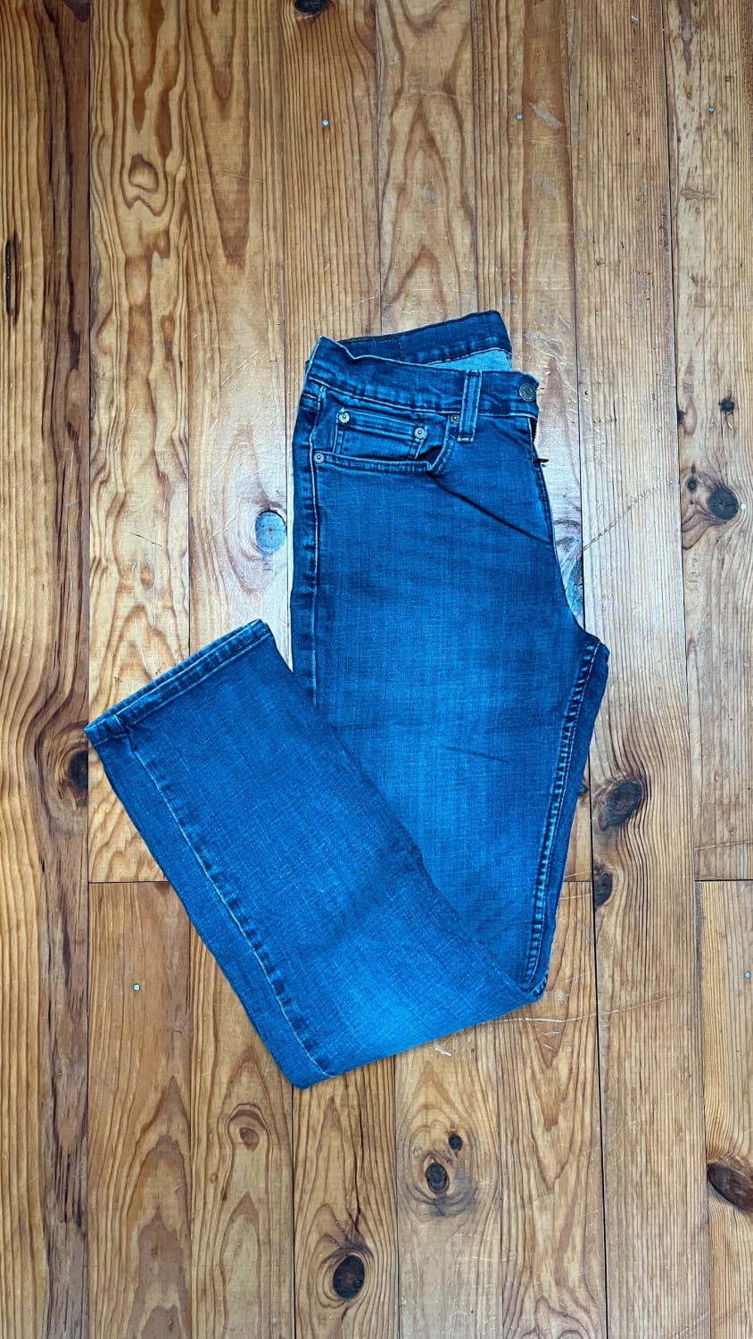 đź›’Jean Levi's W32 L32đź›’