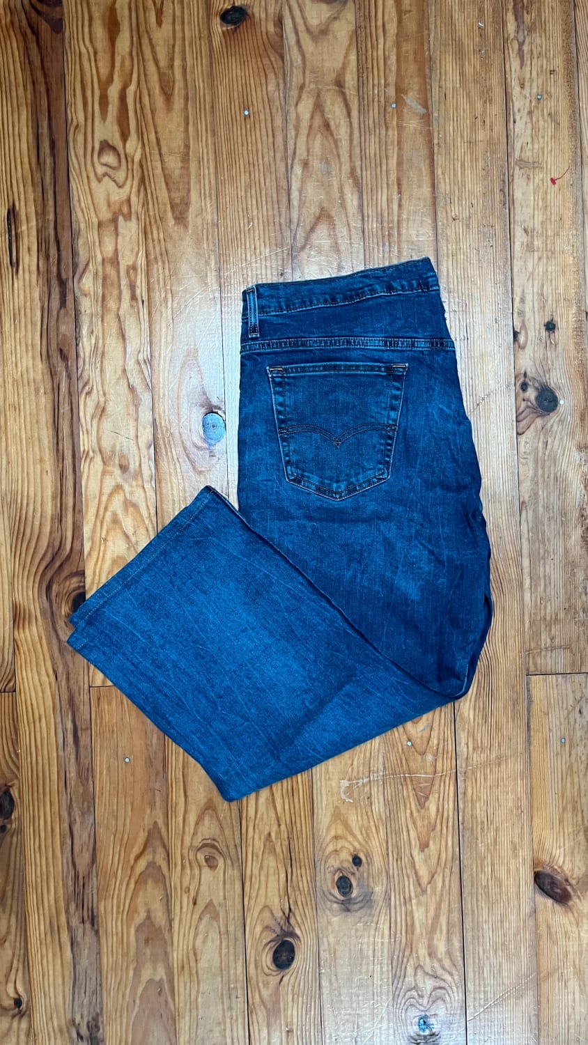 đź›’Jean Levi's 569 W36 L30đź›’