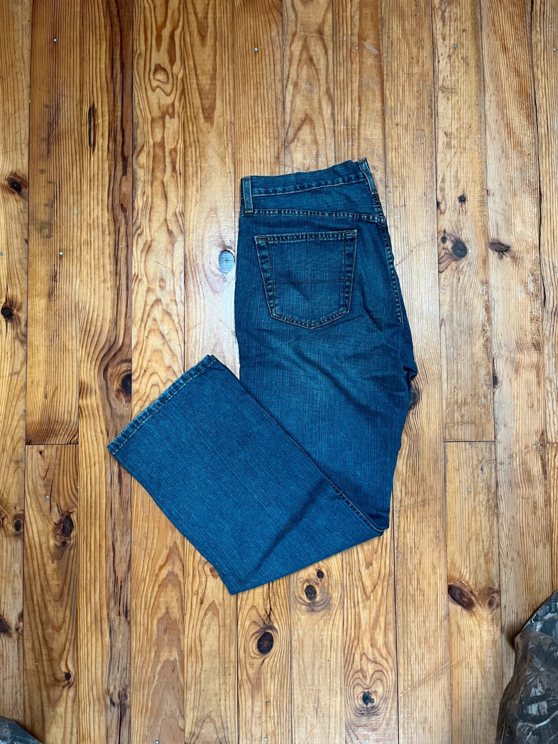 đź›’Jean Levi's W36 L32đź›’