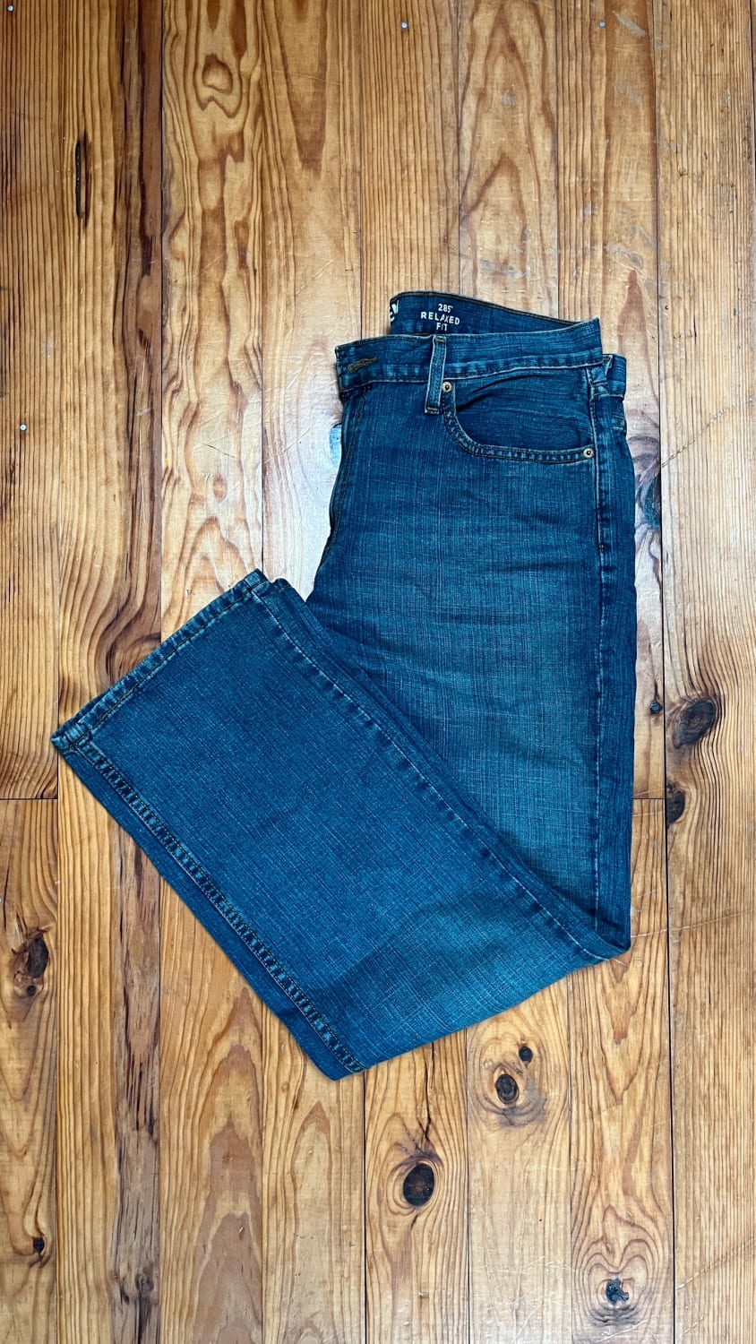 đź›’Jean Levi's W36 L32đź›’