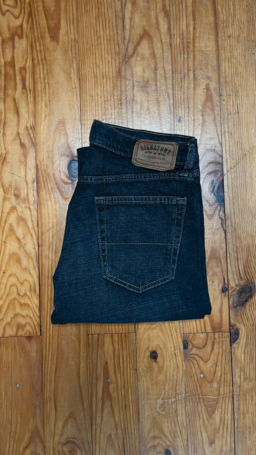 đź›’Jean Levi's W32 L32đź›’