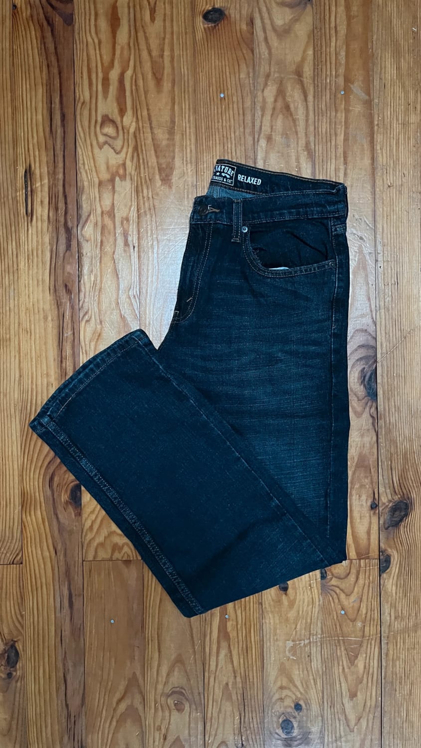 đź›’Jean Levi's W32 L32đź›’