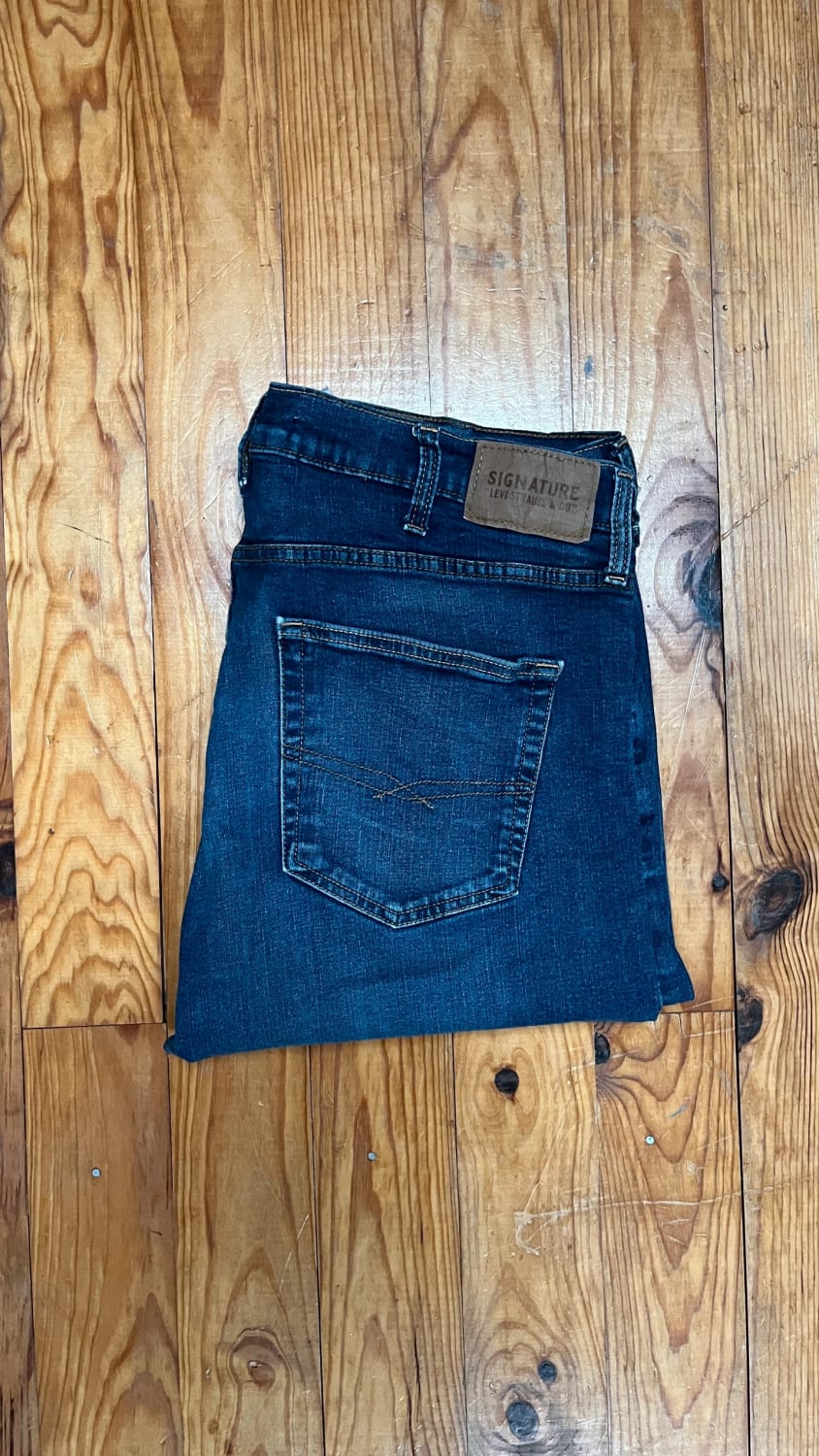 đź›’Jean Levi's W38 L34đź›’