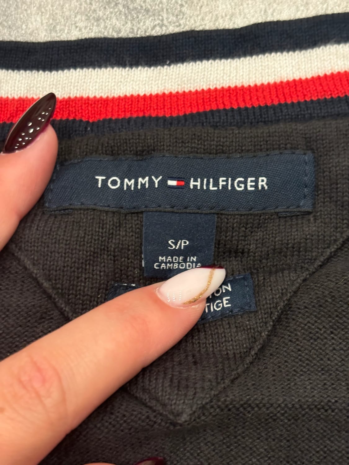 đź›’Pull Tommy Hilfiger Sđź›’