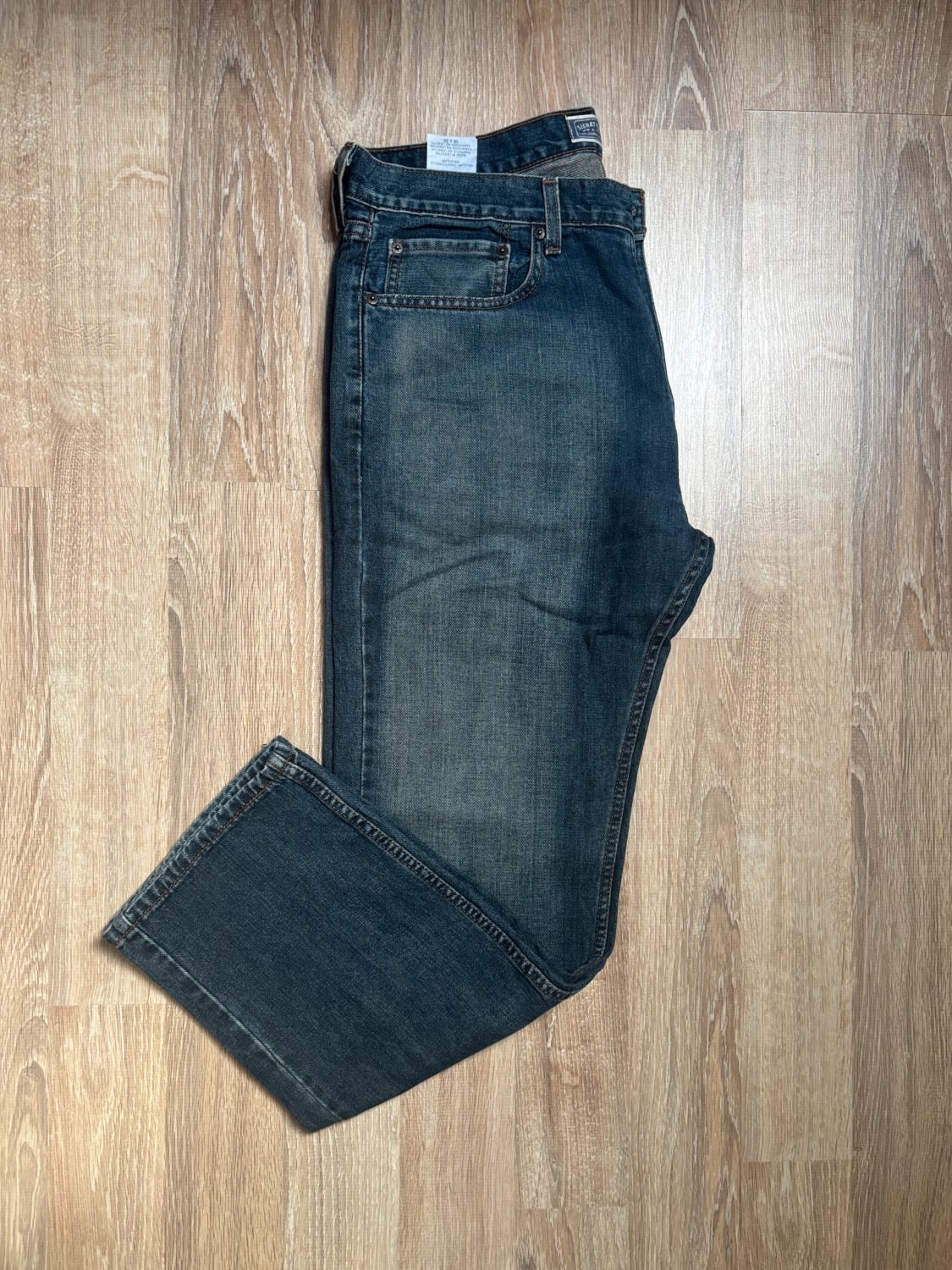 đź›’Jean Levi's W36 L30đź›’