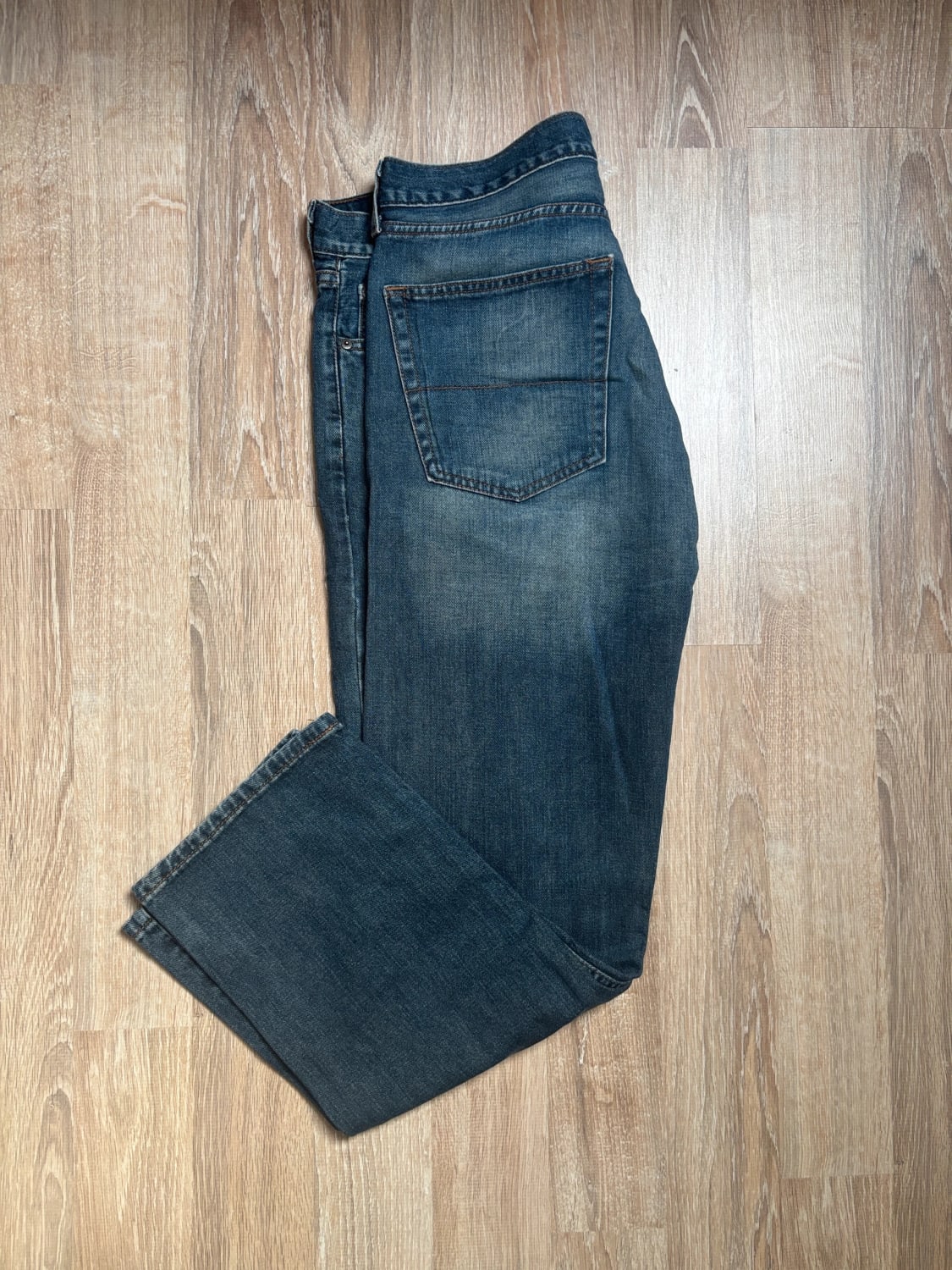 đź›’Jean Levi's W36 L30đź›’