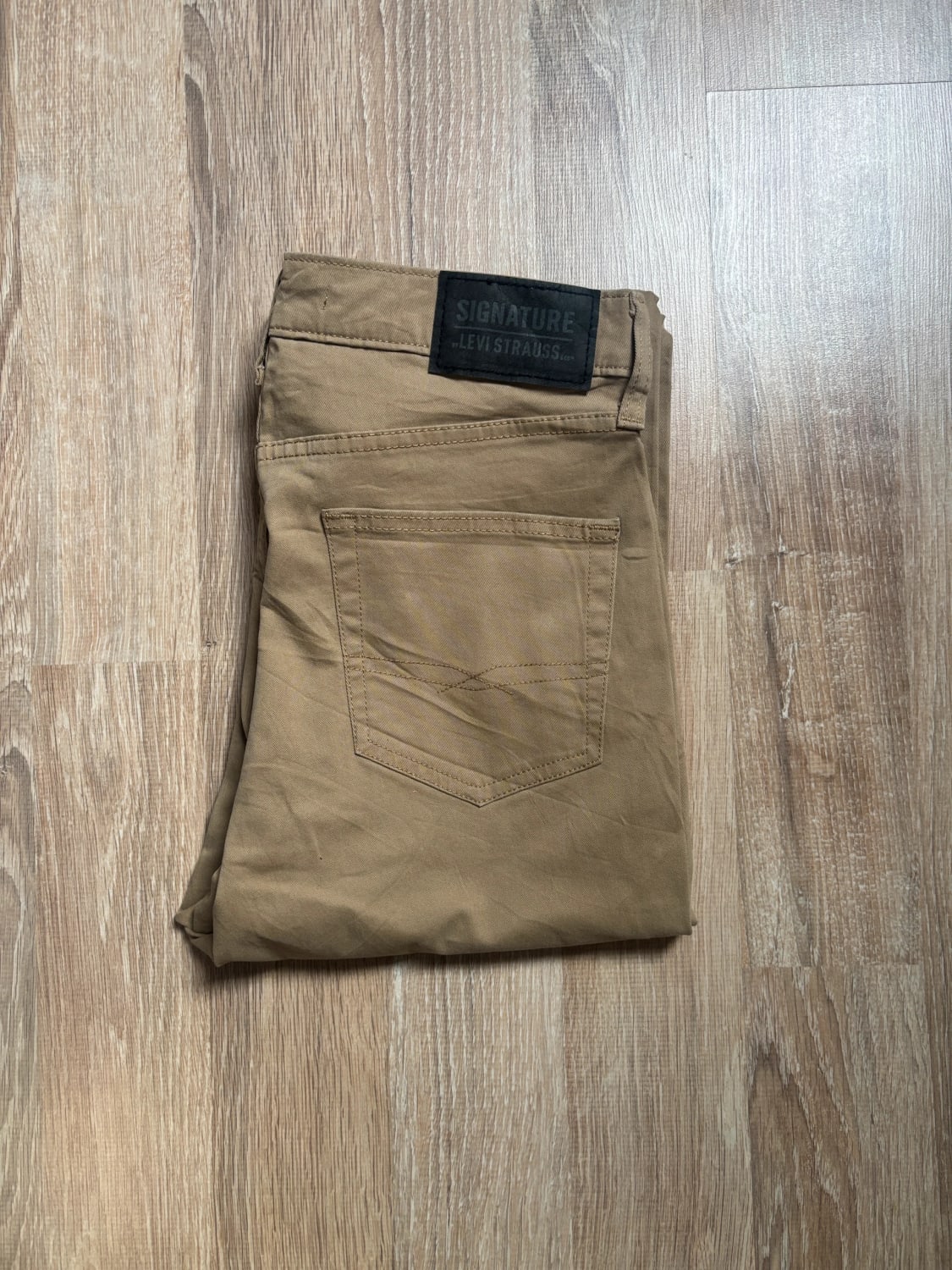 đź›’Jean Levi's W30 L32đź›’