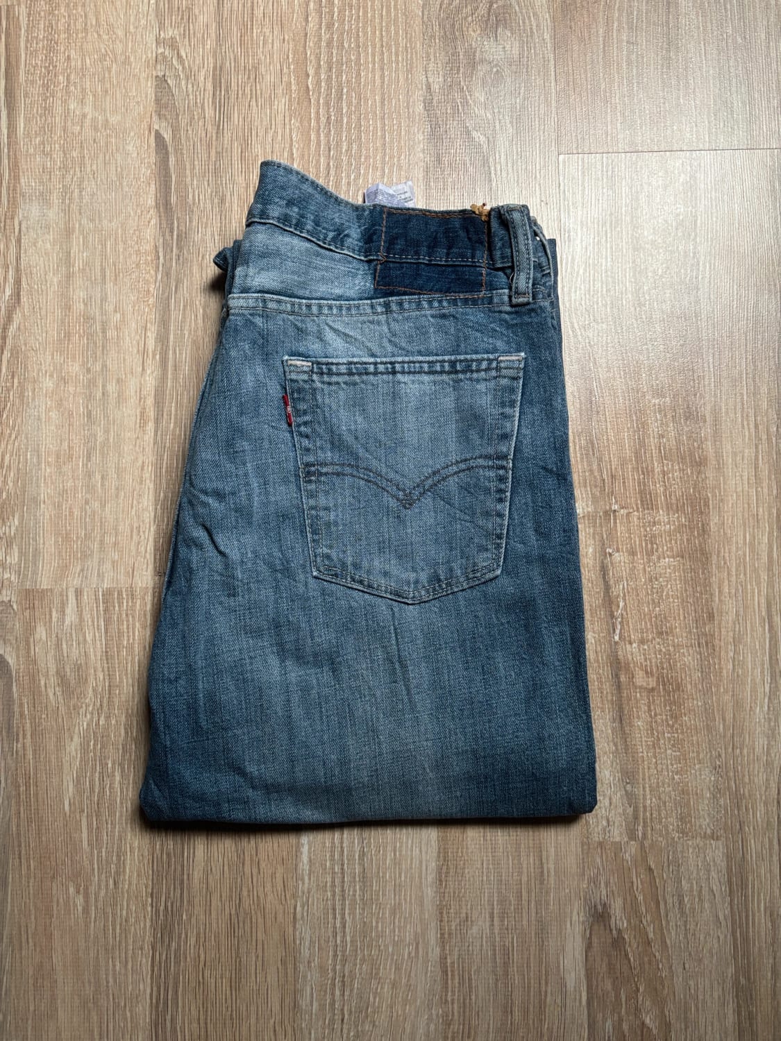 đź›’Jean Levi's W34 L34đź›’