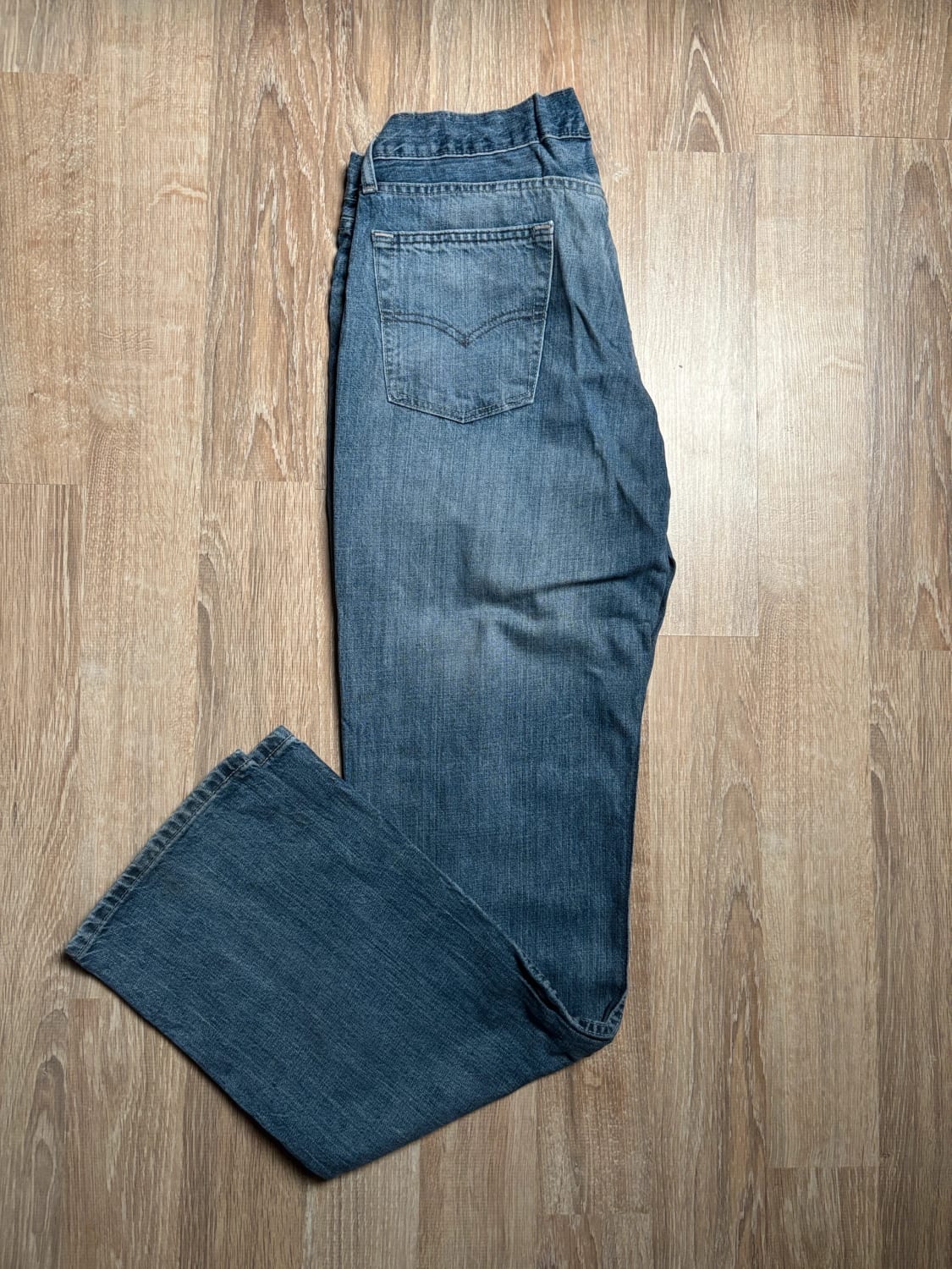 đź›’Jean Levi's W34 L34đź›’