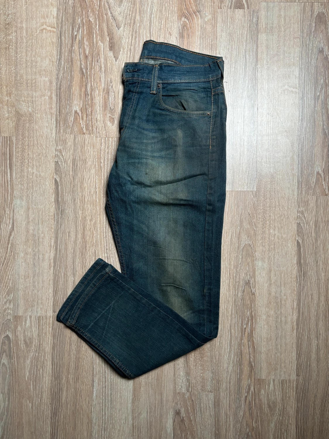 đź›’Jean Levi's 502 W30 L30đź›’