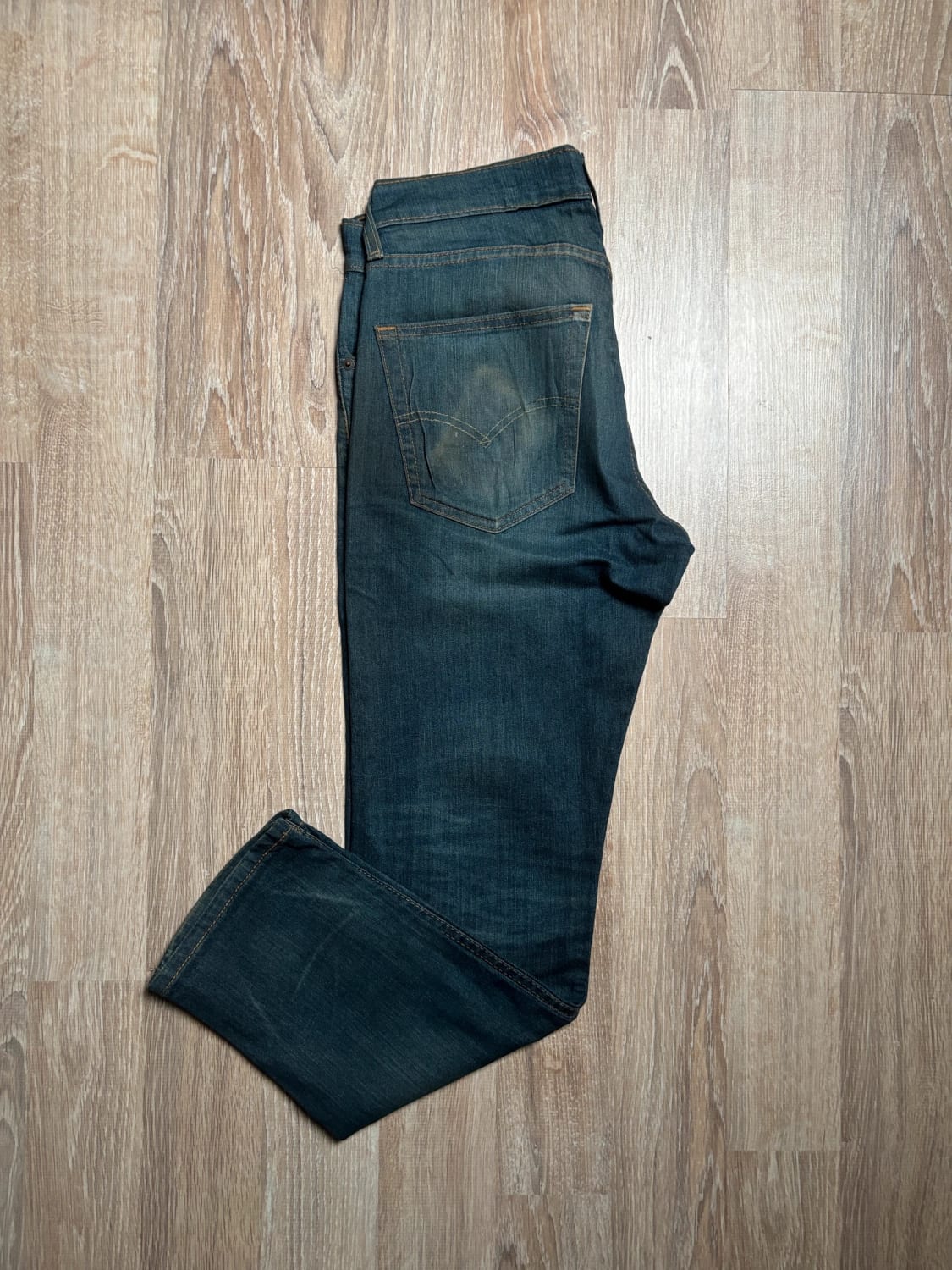 đź›’Jean Levi's 502 W30 L30đź›’