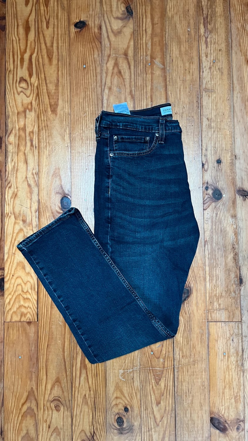 đź›’Jean Levi's W34 L32đź›’