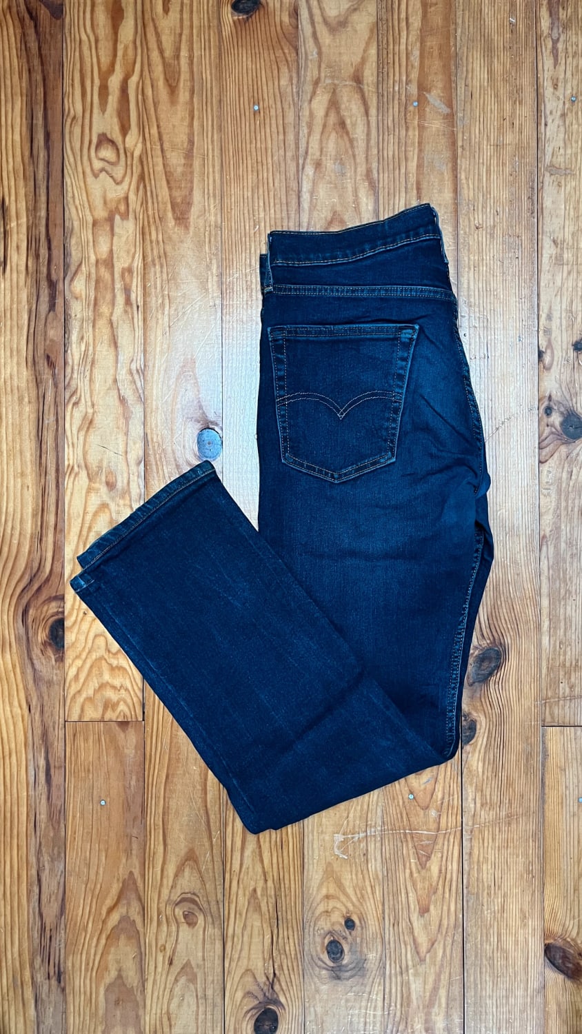 đź›’Jean Levi's 513 W32 L33đź›’