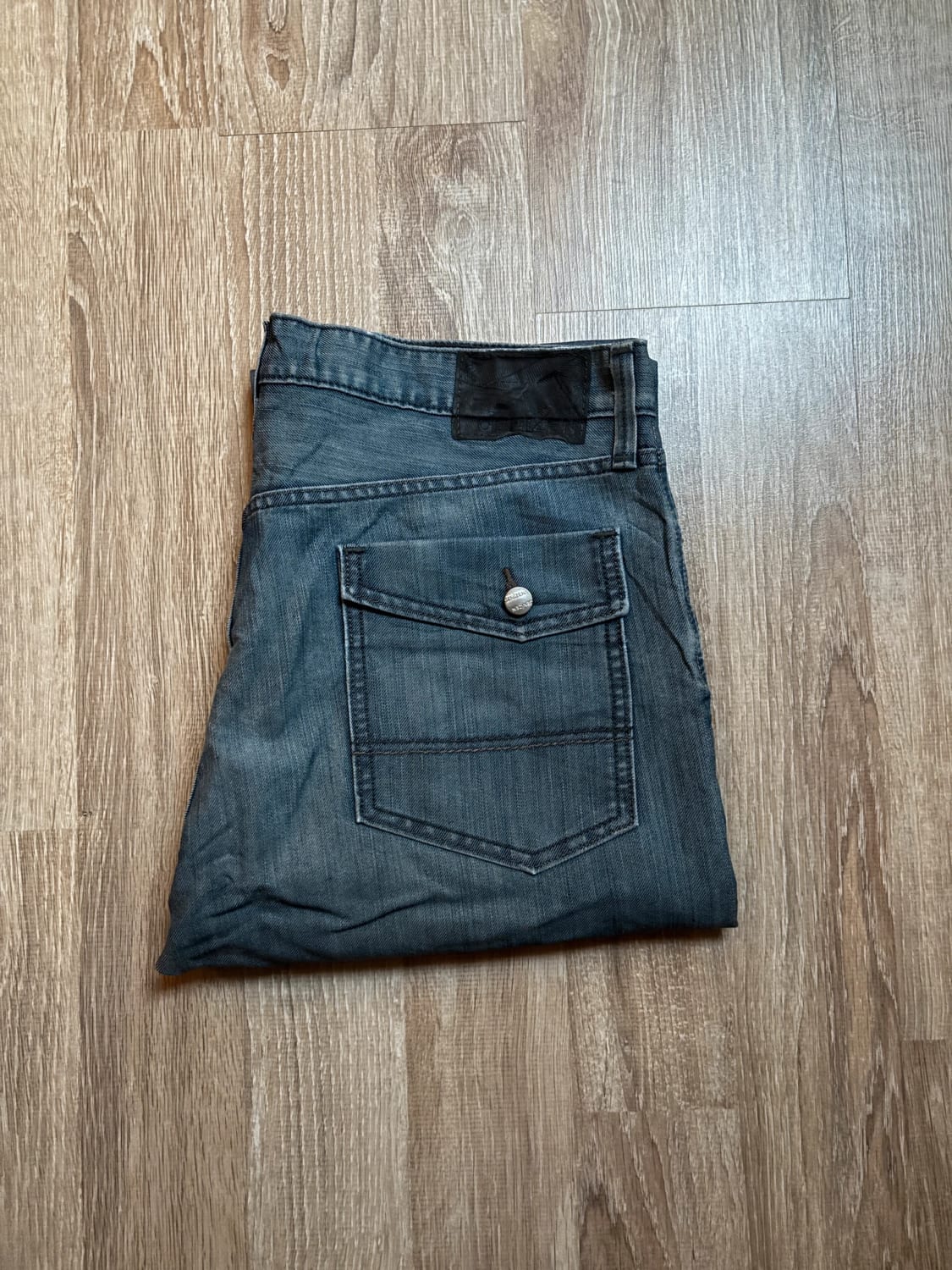 đź›’Jean Levi's W36 L30đź›’