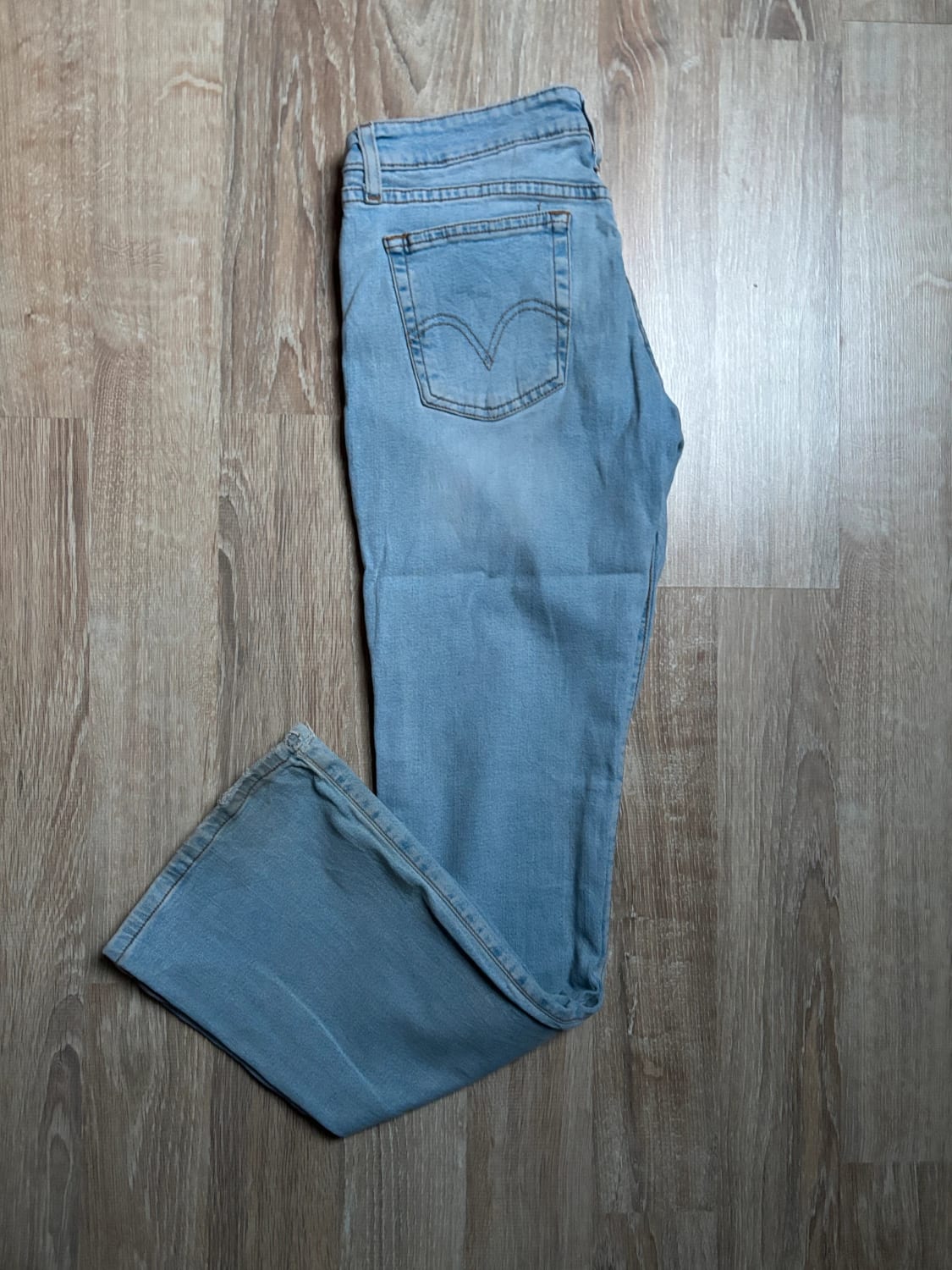 đź›’Jean Levi's M đź›’