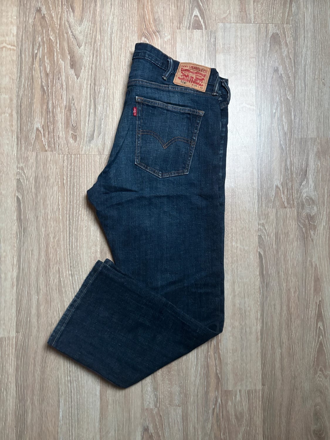 đź›’Jean Levi's 514 W38 L30đź›’