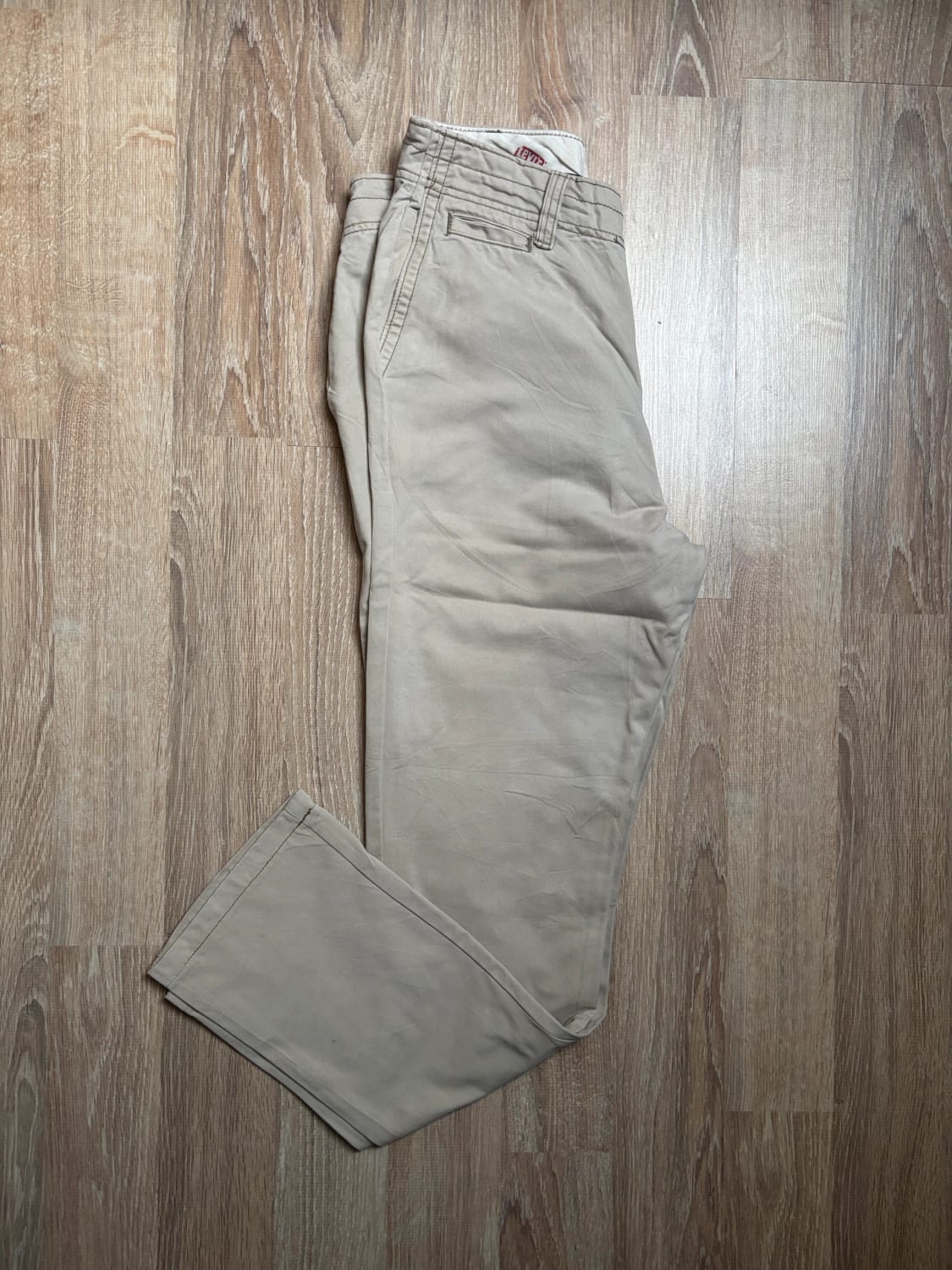 đź›’Jean Levi's W34 L32đź›’
