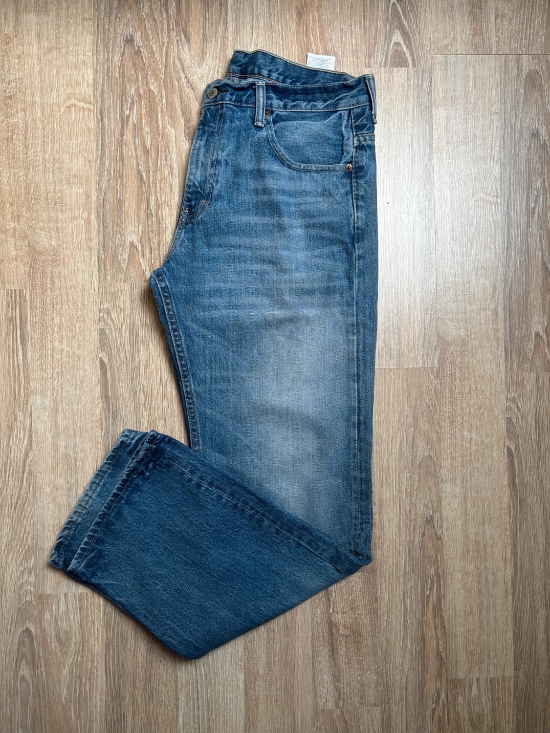 đź›’Jean Levi's W32 L32đź›’